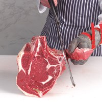 Fore rib – bone-in, partly chined Meat Cut Spec Step 1